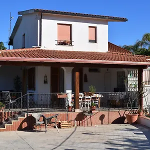 casa-di-zoe.sicilyhotelsitaly.net/